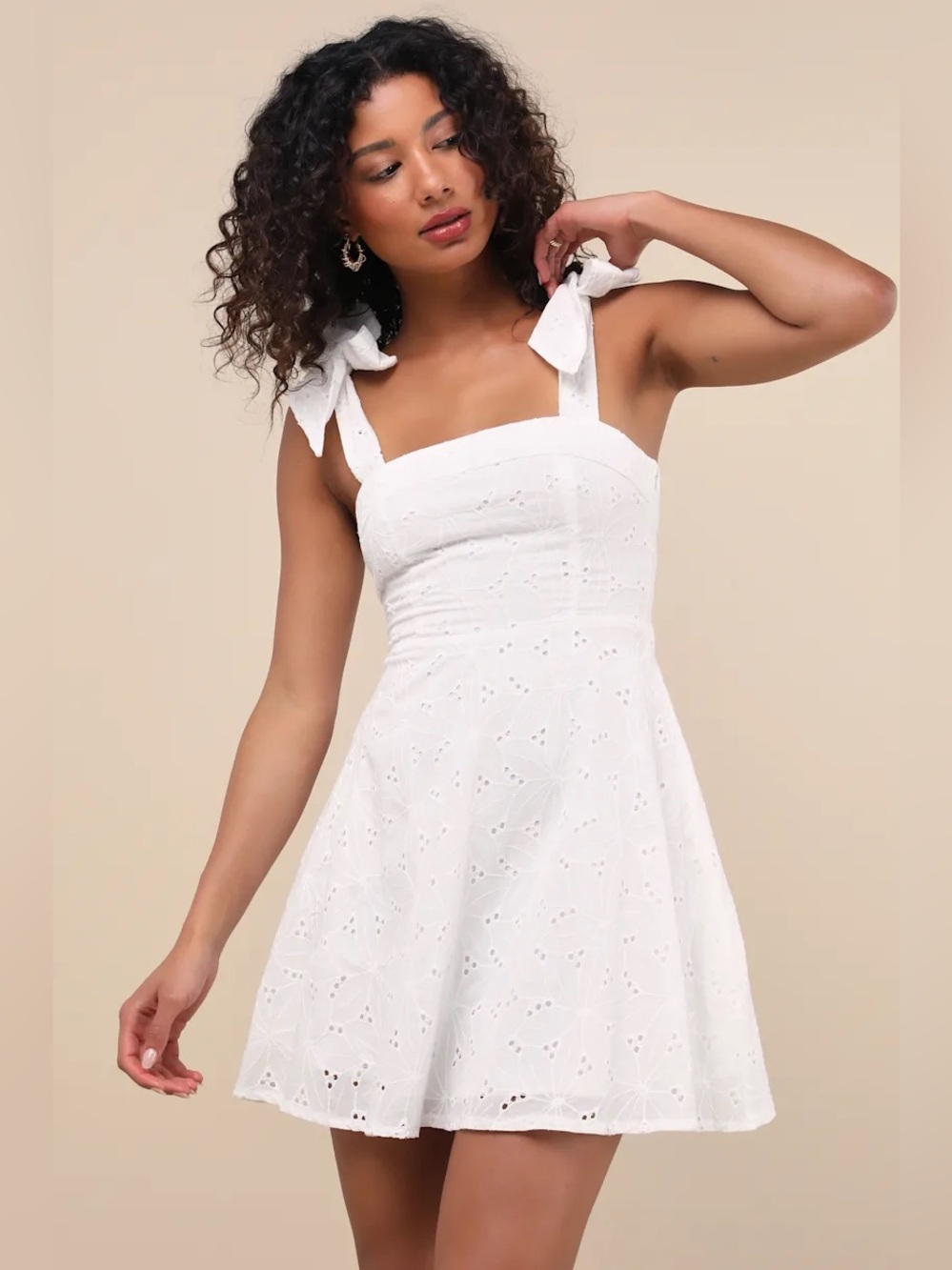 Lulus Sneak a Kiss White Floral Embroidered Tie-Strap Mini Dress Small NWOT